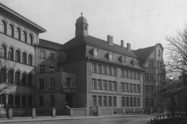 S&uuml;dfassade 1912