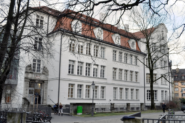 S&uuml;dfassade 2010